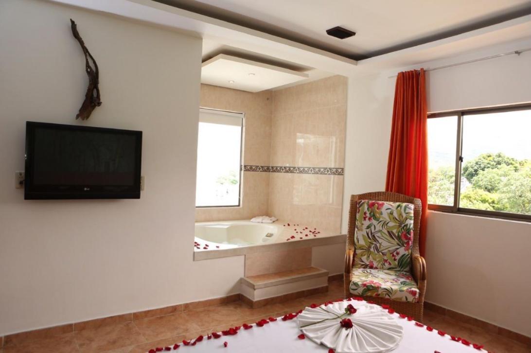 Hotel Anamichu Suites Melgar Extérieur photo